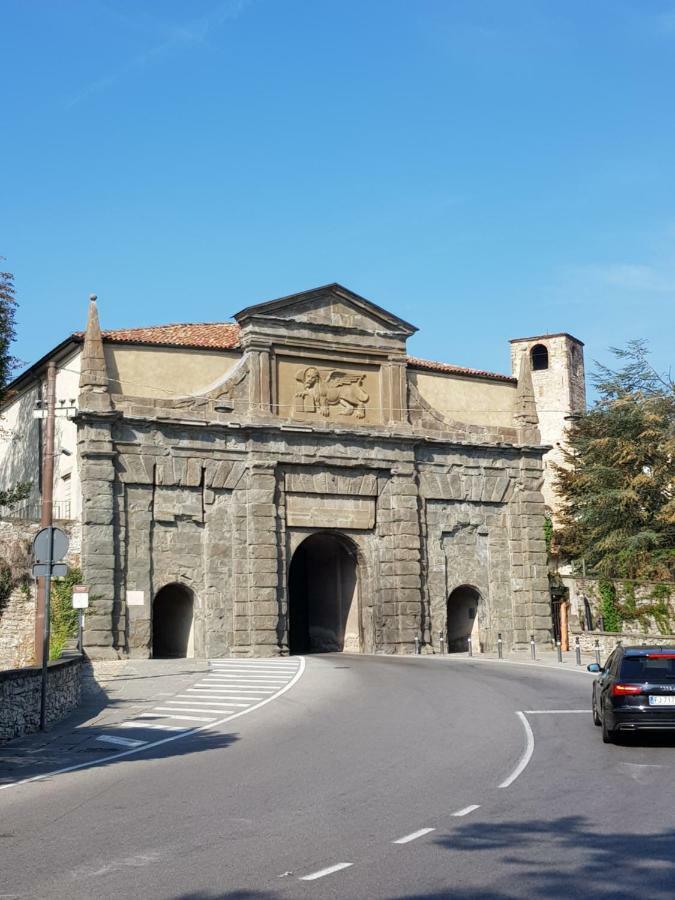 Charmerooms Palazzo Stampa Bergamo Exterior photo